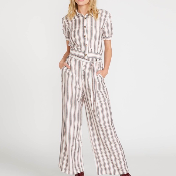 NWT Volcom Striped Button Down Cropped Top - Picture 2 of 6